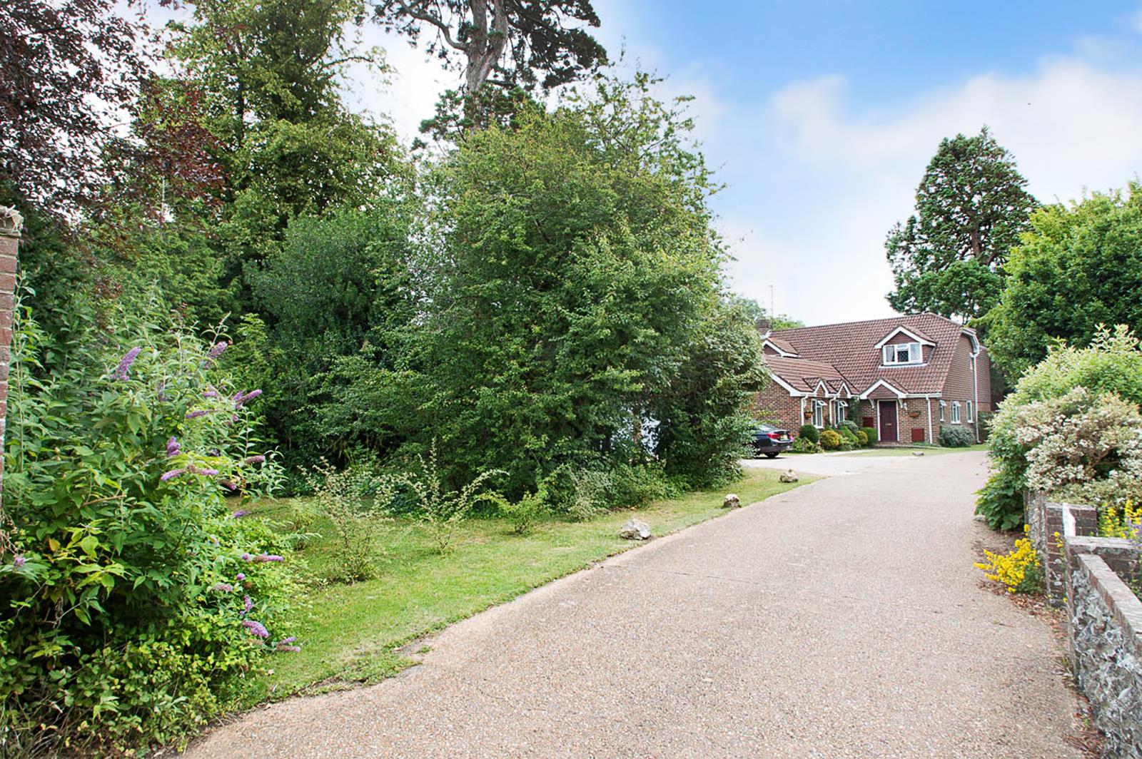 Property Details for Haystoun Park Off Church Street, Willingdon